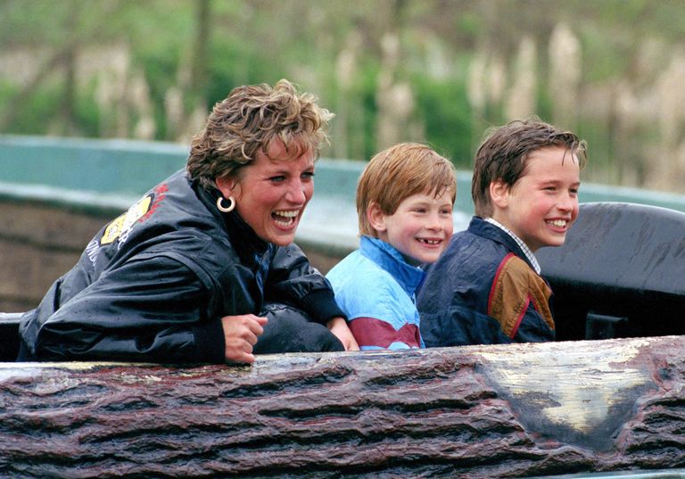 https://www.gettyimages.co.uk/detail/news-photo/diana-princess-of-wales-prince-william-prince-harry-visit-news-photo/157783661 Diana Princess Prince William Prince Harry