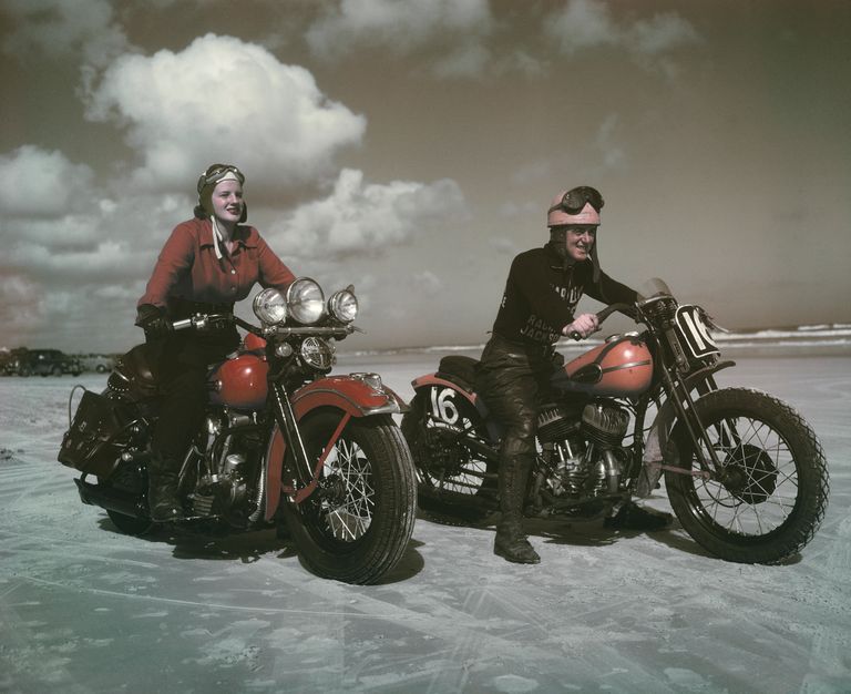 https://www.gettyimages.co.uk/detail/news-photo/young-woman-and-a-man-with-harley-davidson-motorcycles-news-photo/973913534 Harleys beach