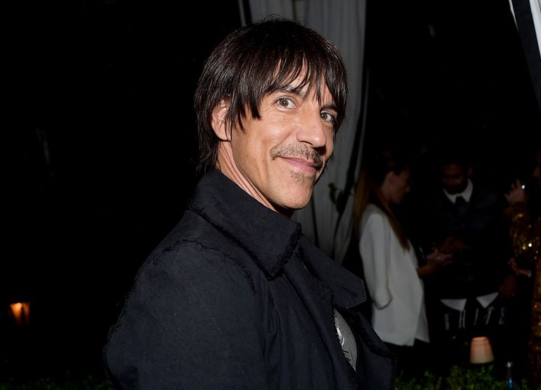 https://www.gettyimages.co.uk/detail/news-photo/recording-artist-anthony-kiedis-of-the-red-hot-chili-news-photo/463048522 Anthony Kiedis