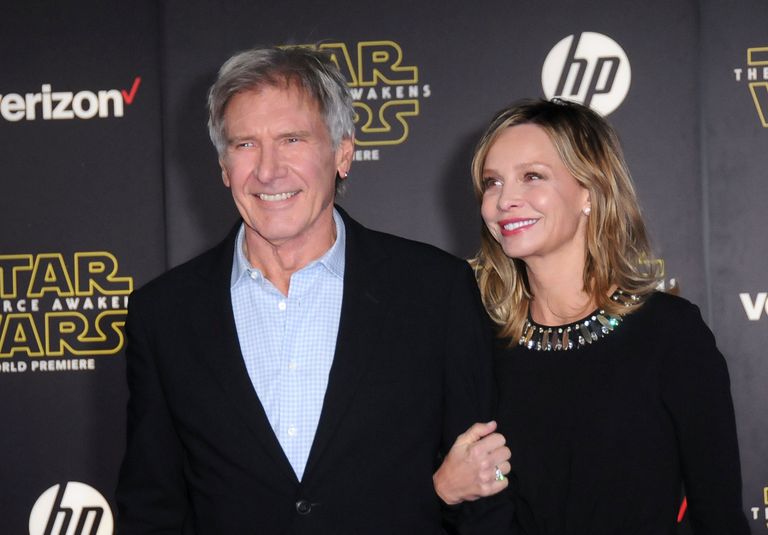 https://www.gettyimages.co.uk/detail/news-photo/actor-harrison-ford-and-actress-calista-flockhart-attend-news-photo/501408926 Harrison Ford Calista Flockhart