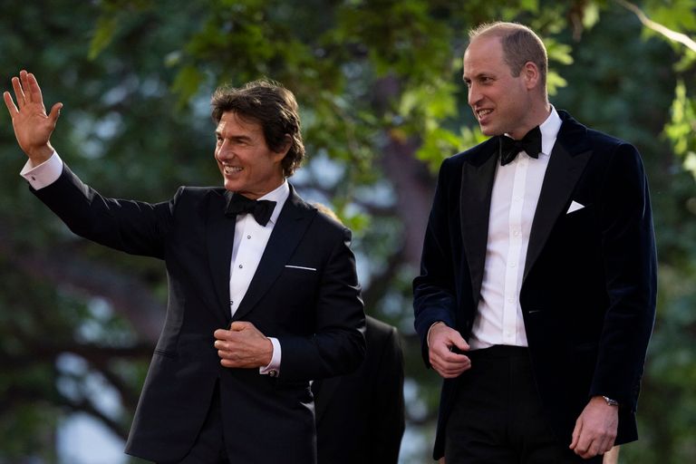 https://www.gettyimages.co.uk/detail/news-photo/prince-william-duke-of-cambridge-and-actor-tom-cruise-news-photo/1398173731?phrase=Prince%20William%20and%20Tom%20Cruise%20