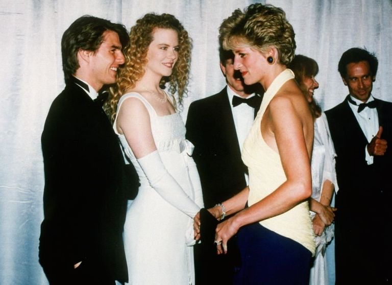 https://www.gettyimages.co.uk/detail/news-photo/diana-princess-of-wales-meets-actors-tom-cruise-and-nicole-news-photo/79732708