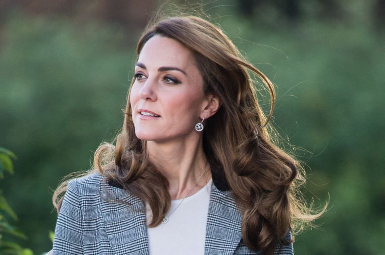 https://www.gettyimages.co.uk/detail/news-photo/catherine-duchess-of-cambridge-attends-shouts-crisis-news-photo/1187113273?phrase=kate%20middleton