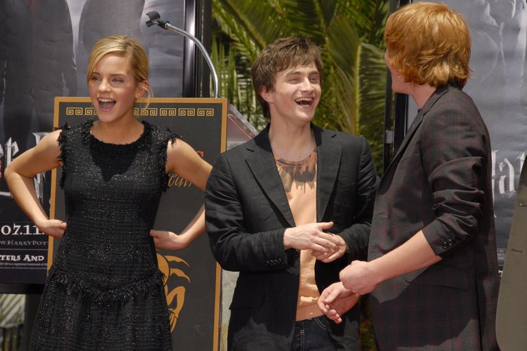 https://www.gettyimages.co.uk/detail/news-photo/actors-emma-watson-daniel-radcliffe-and-rupert-grint-at-the-news-photo/76057866?phrase=rupert%20print
