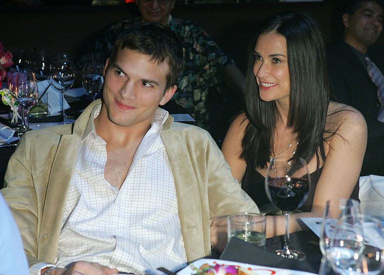 https://www.gettyimages.co.uk/detail/news-photo/ashton-kutcher-and-demi-moore-during-ubid-com-joins-forces-news-photo/106836851?phrase=Ashton%20Kutcher%20and%20moore