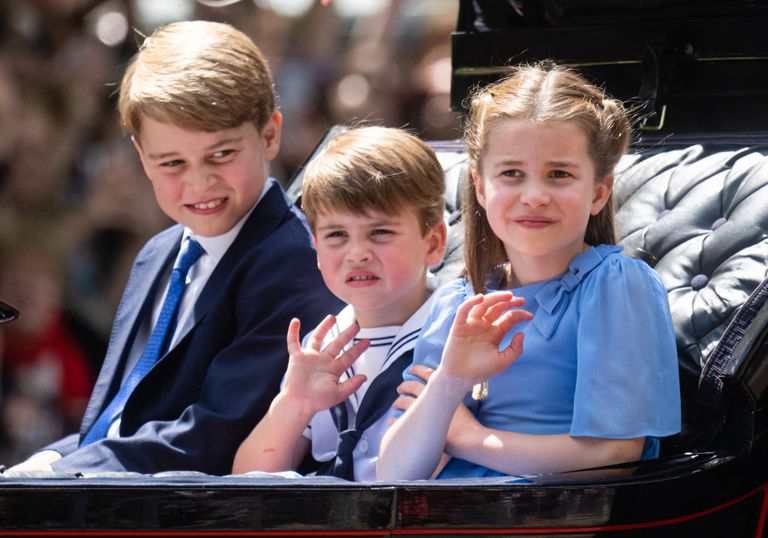 https://www.gettyimages.co.uk/detail/news-photo/prince-george-of-cambridge-prince-louis-of-cambridge-and-news-photo/1400691056?phrase=princess%20charlotte%20prince%20louis