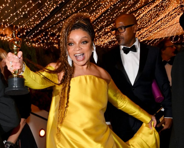 https://www.gettyimages.co.uk/detail/news-photo/ruth-carter-at-the-95th-annual-academy-awards-governors-news-photo/1248112261?adppopup=true