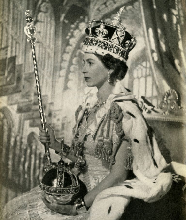 https://www.gettyimages.co.uk/detail/news-photo/queen-elizabeth-ii-with-crown-orb-and-sceptre-2-june-1953-news-photo/1472385479