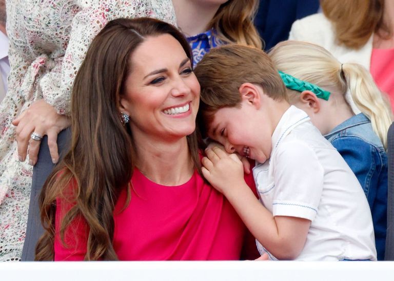 https://www.gettyimages.co.uk/detail/news-photo/catherine-duchess-of-cambridge-and-prince-louis-of-news-photo/1401294245?adppopup=true