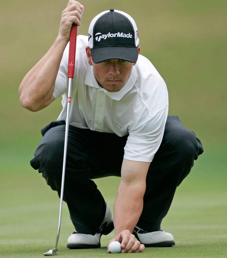 https://www.gettyimages.com/detail/news-photo/mark-wahlberg-on-the-18th-green-during-the-first-round-of-news-photo/86451635