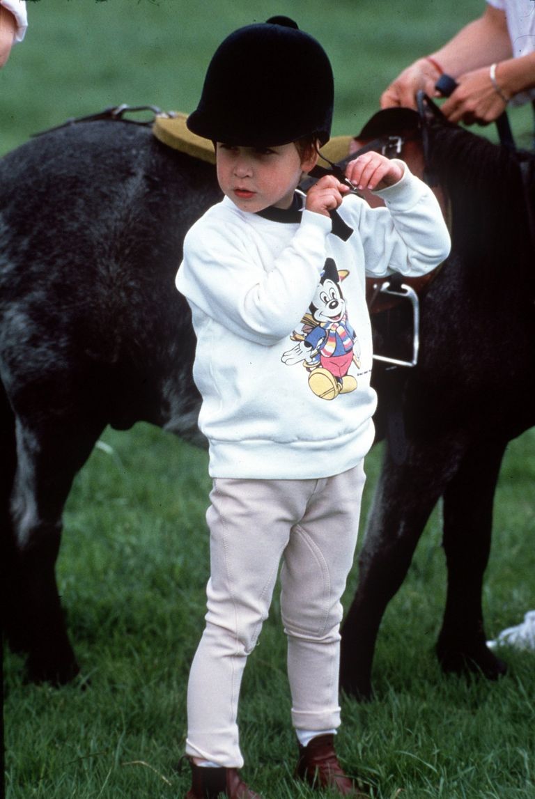 https://www.gettyimages.co.uk/detail/news-photo/prince-william-wearing-a-riding-cap-to-ride-his-pony-smokey-news-photo/52104862?phrase=Prince%20William%20And%20Pony&adppopup=true