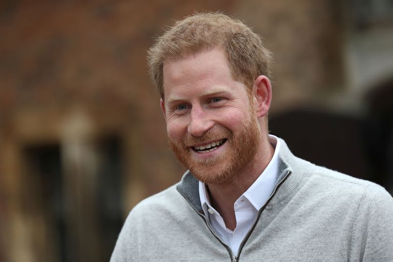 https://www.gettyimages.co.uk/detail/news-photo/prince-harry-duke-of-sussex-speaks-to-the-media-at-windsor-news-photo/1141633988