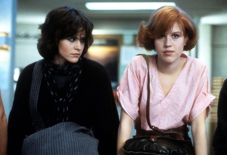 https://www.gettyimages.co.uk/detail/news-photo/ally-sheedy-and-molly-ringwald-in-a-scene-from-the-film-the-news-photo/162999072
