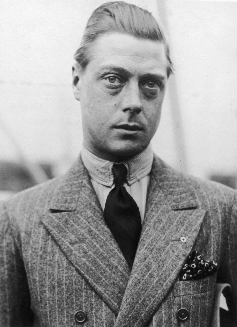 https://www.gettyimages.co.uk/detail/news-photo/edward-windsor-prince-of-wales-he-became-king-edward-viii-news-photo/3233374?adppopup=true