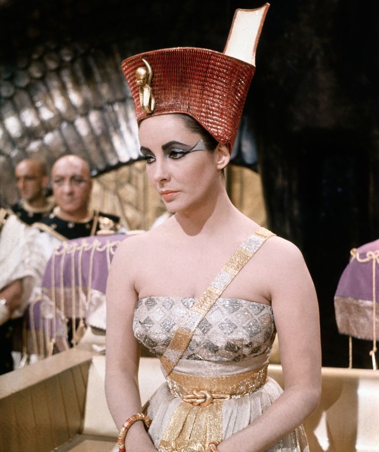 https://www.gettyimages.com/detail/news-photo/elizabeth-taylor-in-cleopatra-news-photo/515029706