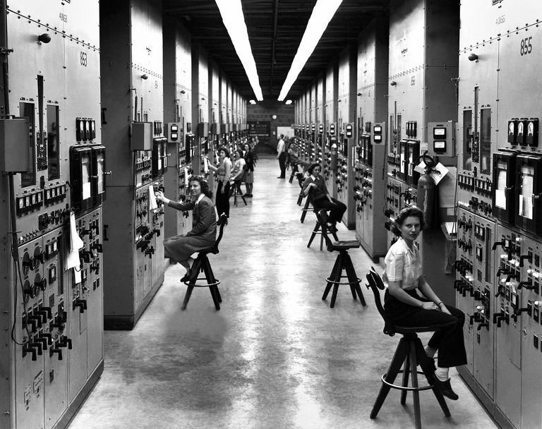 https://www.gettyimages.com/detail/news-photo/calutron-operators-at-their-panels-in-the-y-12-plant-at-oak-news-photo/568874905
